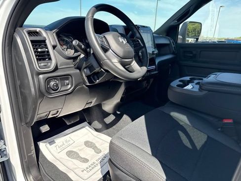 New 2026 RAM 3500 Tradesman AWD/4WD image 24