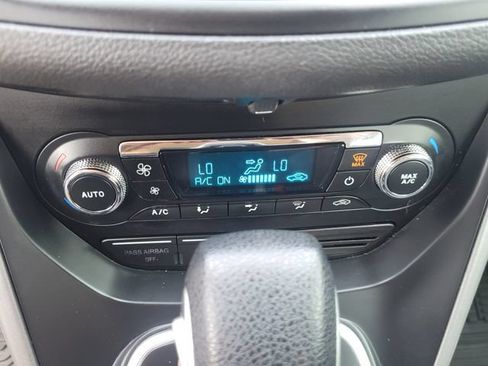 Used 2014 Ford Escape SE w/ Equipment Group 201A AWD/4WD image 18
