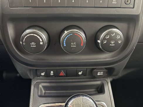 Used 2016 Jeep Patriot Sport w/ Power Value Group image 15