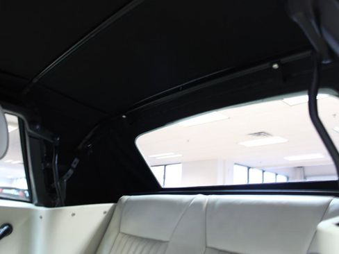 Used 1987 Ford Mustang GT image 12