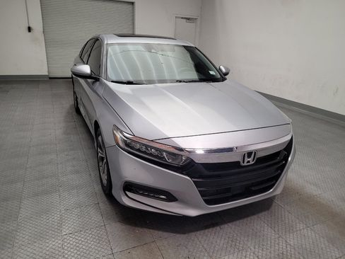 Used 2018 Honda Accord EX image 14