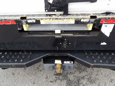 Used 2021 GMC Savana 3500 Extended w/ Power Convenience Package image 33