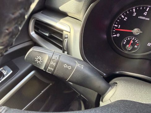 Used 2020 Kia Telluride S w/ S 8 Passenger Seating Package image 22