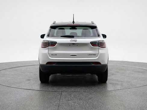 Used 2025 Jeep Compass Limited AWD/4WD image 7