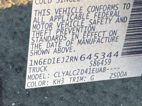 Used 2024 Nissan Frontier SV w/ SV Convenience Package image 30