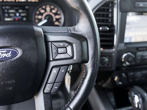 Used 2018 Ford F150 XLT w/ Equipment Group 302A Luxury image 16