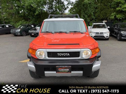 Used 2014 Toyota FJ Cruiser 4WD w/ Upgrade Package image 12