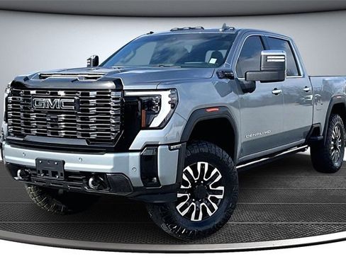 Used 2025 GMC Sierra 2500 Denali Ultimate image 1