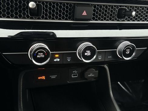 Used 2023 Honda Civic Sport image 17