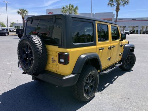 Used 2020 Jeep Wrangler Unlimited Sport AWD/4WD image 5