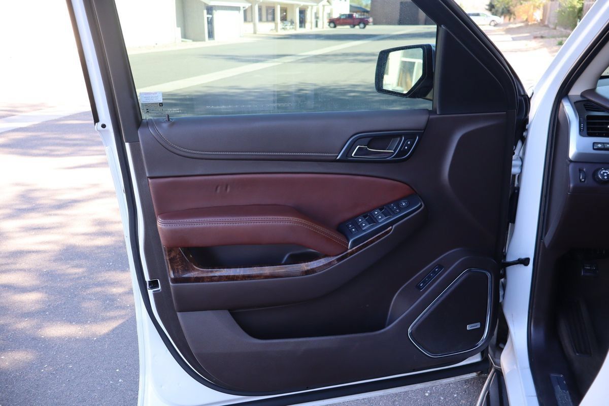 Used 2018 Chevrolet Tahoe Premier AWD/4WD image 25