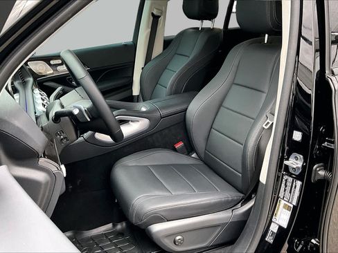 Certified 2026 Mercedes-Benz GLE 450 4MATIC image 8
