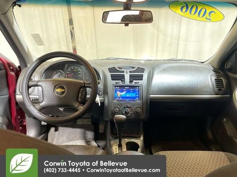 Used 2006 Chevrolet Malibu LT image 11