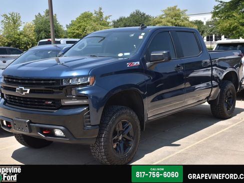 Used 2020 Chevrolet Silverado 1500 LT Trail Boss AWD/4WD image 1