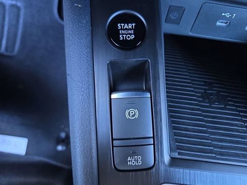 New 2026 Nissan Kicks SV w/ Cold Weather Package FWD image 29