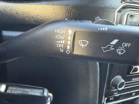 Used 2016 Volkswagen Passat 1.8T S image 13