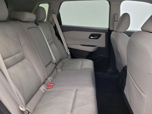 Used 2024 Nissan Rogue SV AWD/4WD image 19