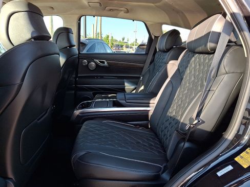 Certified 2024 Genesis GV80 3.5T Prestige Signature AWD/4WD image 10