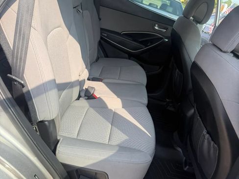 Used 2017 Hyundai Santa Fe Sport AWD/4WD image 19