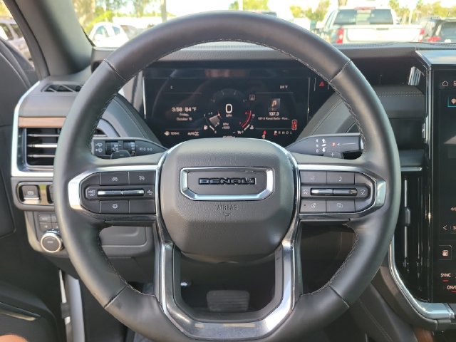 Certified 2025 GMC Yukon Denali AWD/4WD image 28