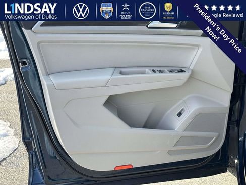 Used 2018 Volkswagen Atlas SEL image 8