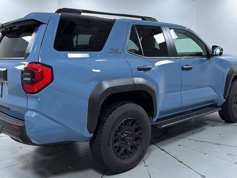 Certified 2025 Toyota 4Runner TRD Off-Road Premium image 5