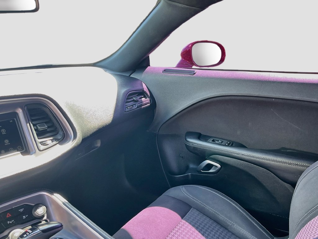 Used 2020 Dodge Challenger R/T RWD image 21