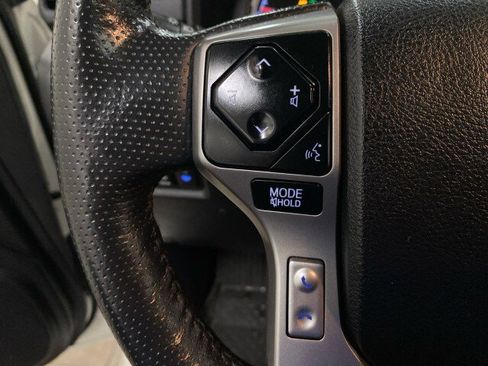 Used 2023 Toyota 4Runner Limited image 19