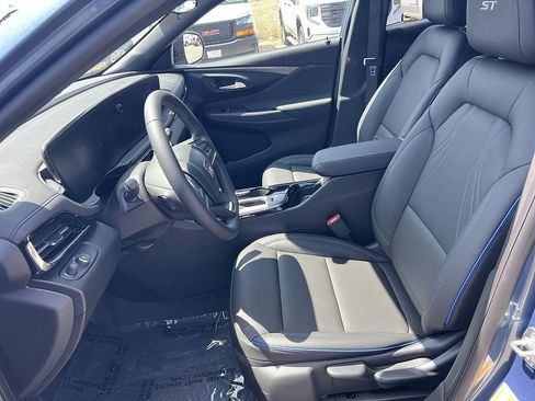 New 2026 Buick Envista Sport Touring w/ Convenience II Package FWD image 22