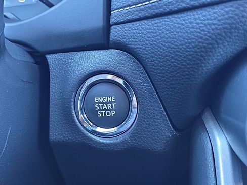 New 2025 Toyota RAV4 XLE image 29