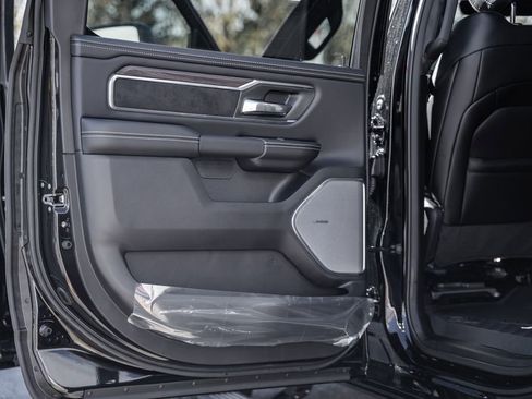 New 2026 RAM 1500 Laramie image 38