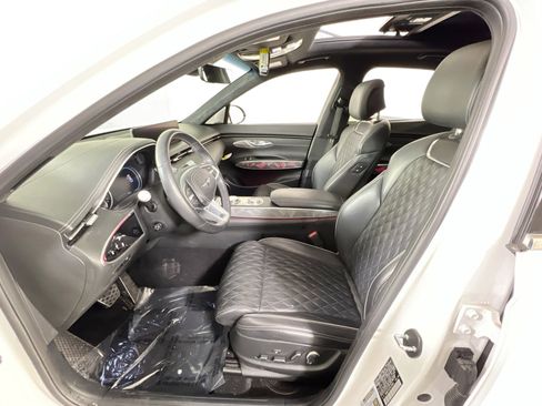 Used 2023 Genesis GV70 3.5T Sport w/ Sport Advanced Package image 21