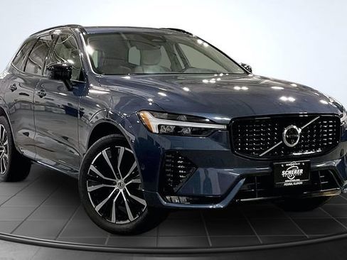 Certified 2024 Volvo XC60 B5 Plus w/ Climate Package AWD/4WD image 15