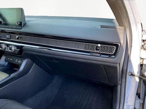 Used 2024 Honda Civic Sport image 17