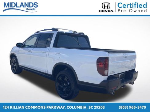 Certified 2025 Honda Ridgeline Black Edition image 4