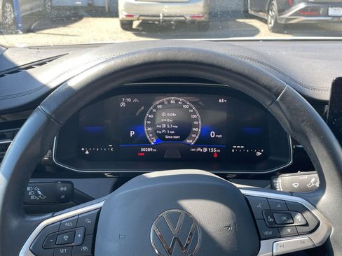 Used 2025 Volkswagen Jetta S image 38