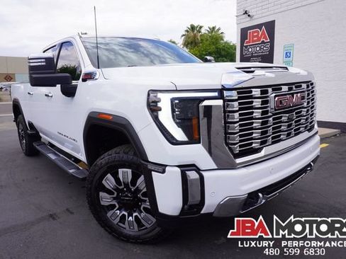 Used 2024 GMC Sierra 2500 Denali w/ Denali Reserve Package AWD/4WD image 50