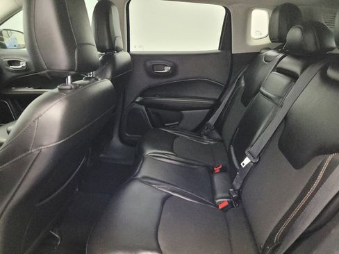 Used 2018 Jeep Compass Latitude w/ Popular Equipment Group image 18