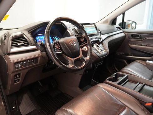Used 2019 Honda Odyssey EX-L image 7