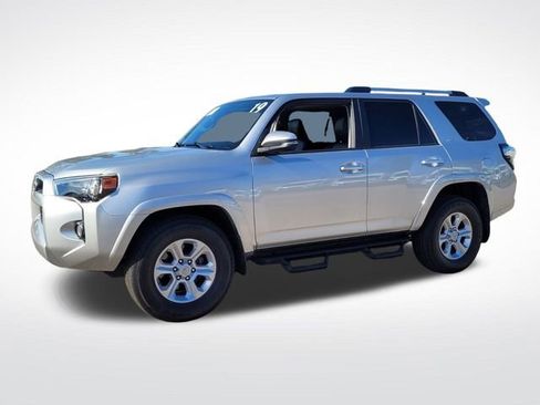 Used 2019 Toyota 4Runner SR5 Premium image 4