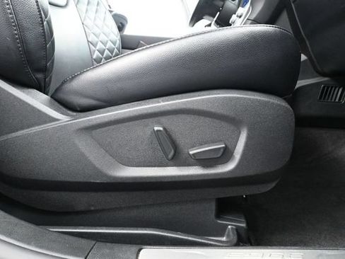 Used 2024 Ford Edge Titanium AWD/4WD image 44