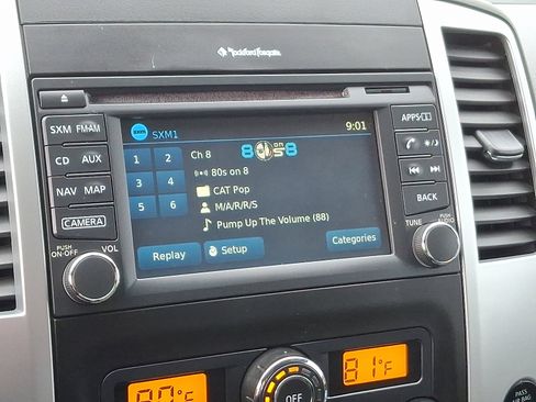 Used 2019 Nissan Frontier PRO-4X image 17