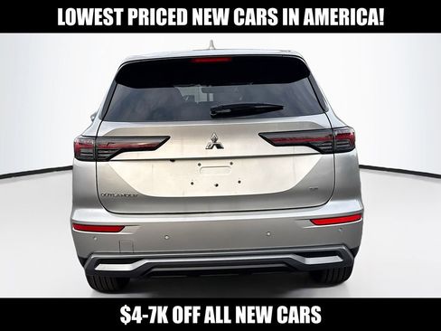 New 2026 Mitsubishi Outlander SE FWD image 6