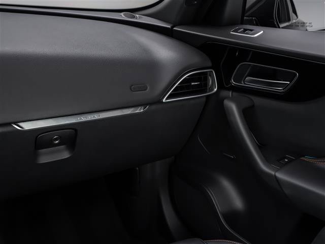Used 2018 Jaguar F-PACE Prestige AWD/4WD image 29