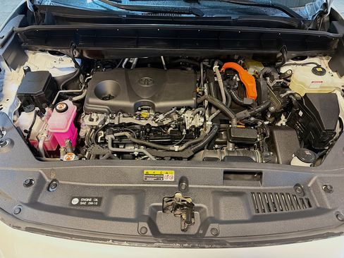 Used 2022 Toyota Highlander Limited image 37