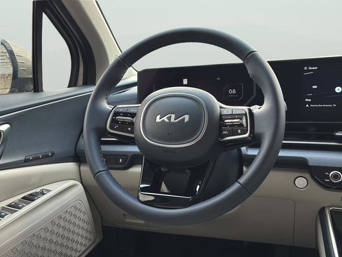 New 2026 Kia Carnival SX FWD image 19