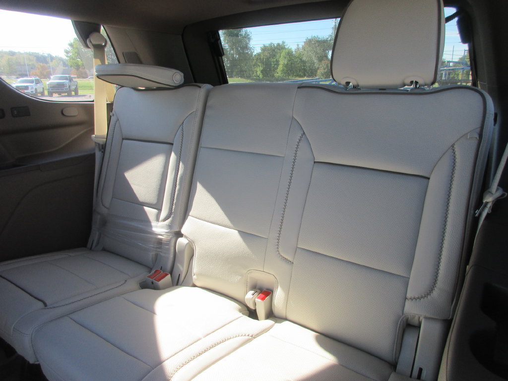 New 2027 GMC Yukon Denali AWD/4WD image 13