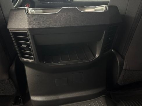 Used 2022 Toyota Tundra SR5 AWD/4WD image 17