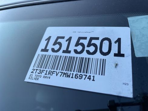 Certified 2021 Toyota RAV4 LE AWD/4WD image 22