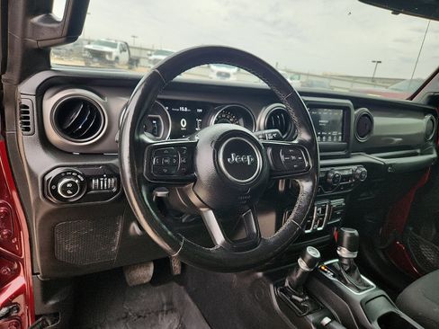 Used 2022 Jeep Gladiator Sport AWD/4WD image 13